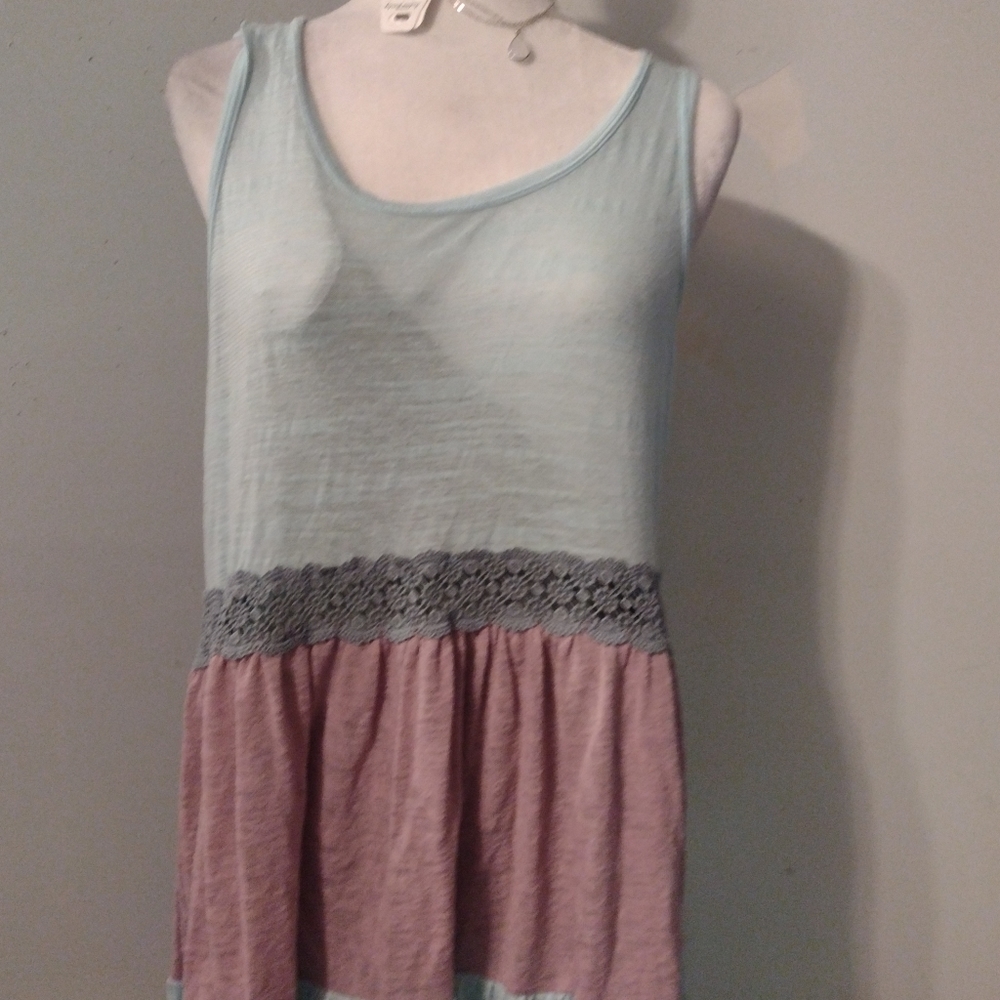 By Val Marie only one size medium left tank style tunic with crochet waist detai